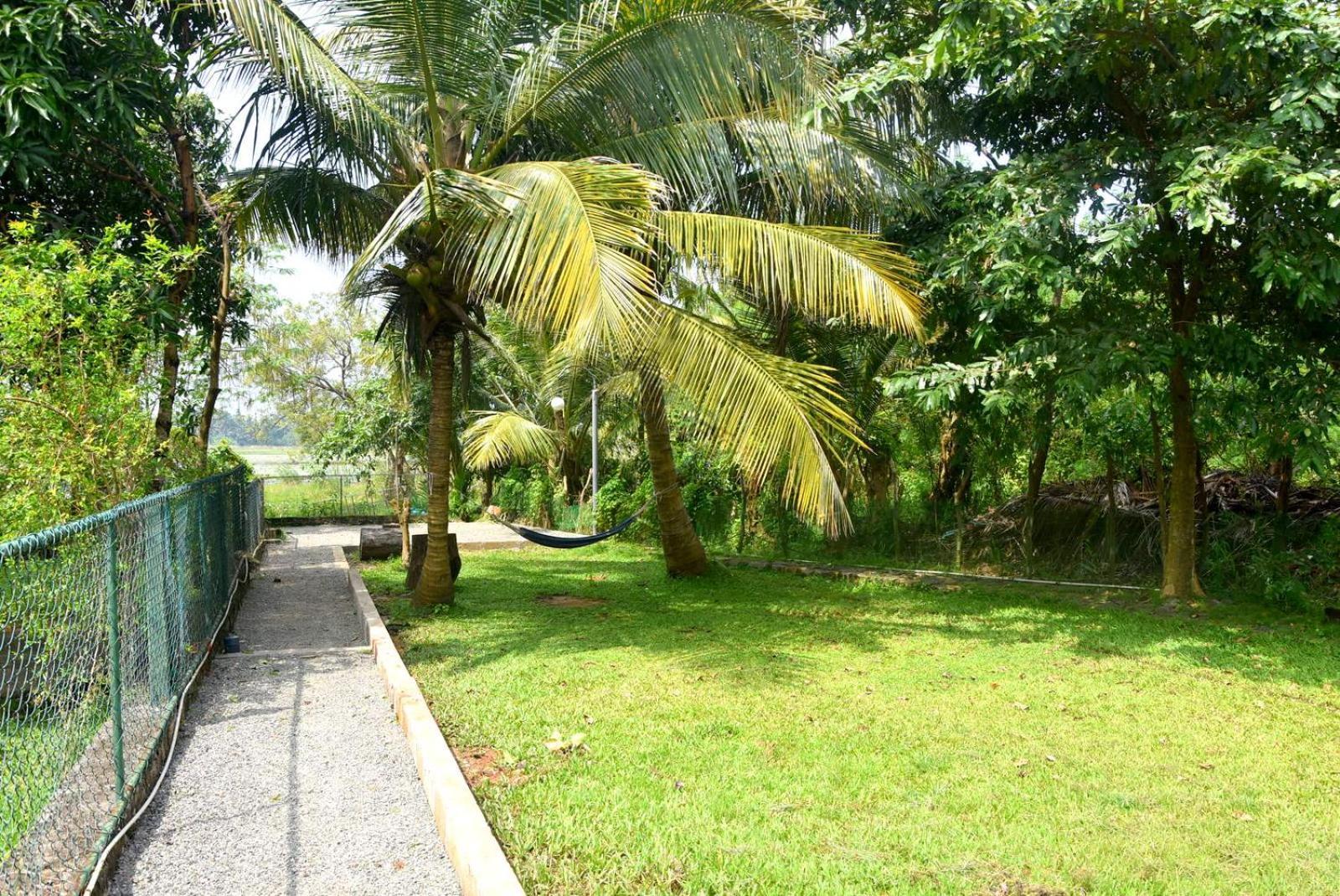 Ciel Star Anuradhapura Exterior foto