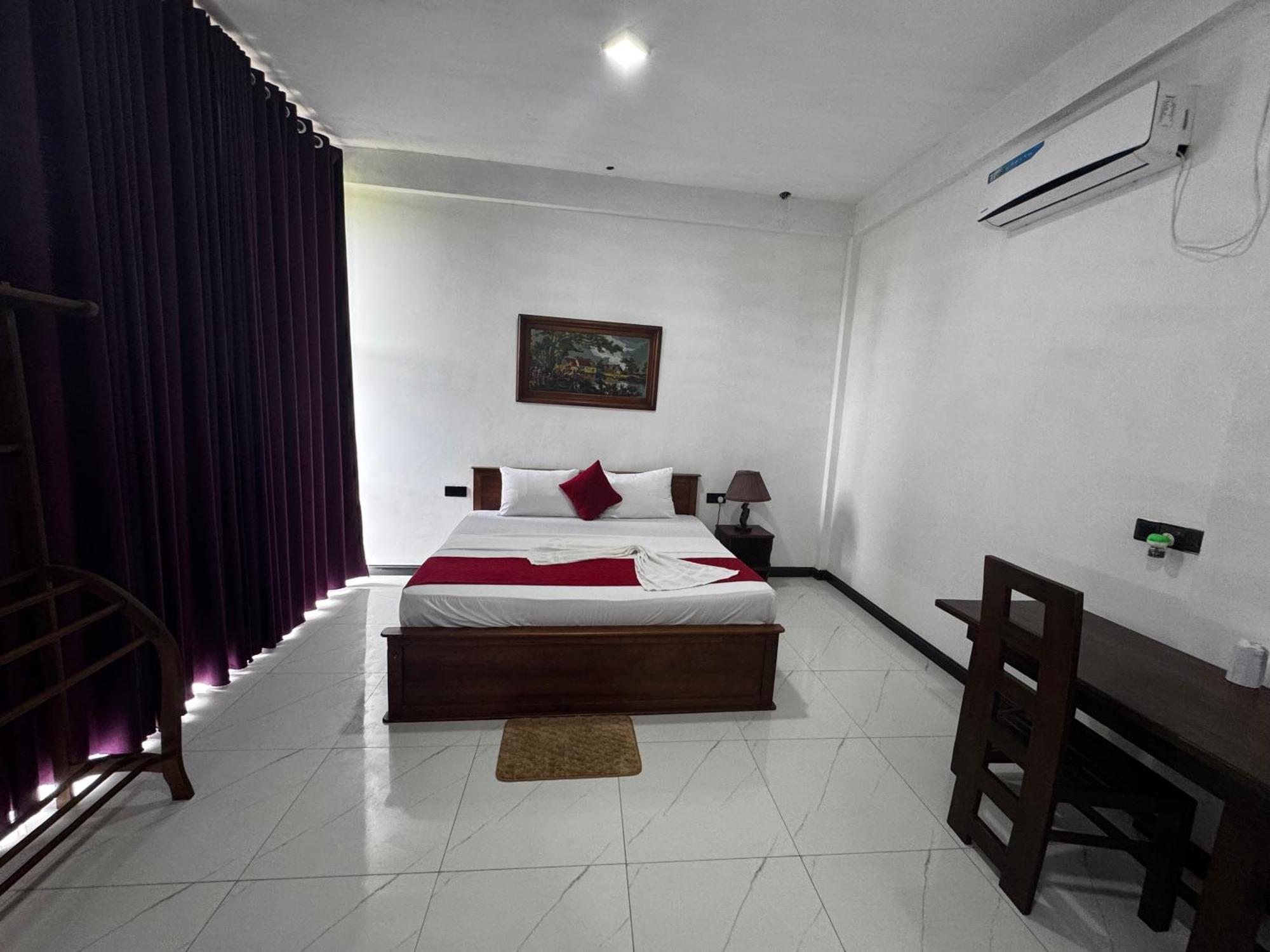 Ciel Star Anuradhapura Exterior foto